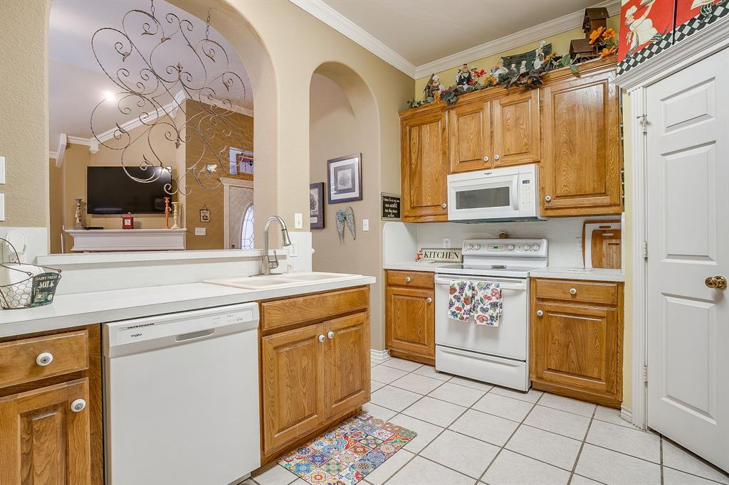 2311 Ragland Road Mansfield, TX 76063 - Photo 11 of 34