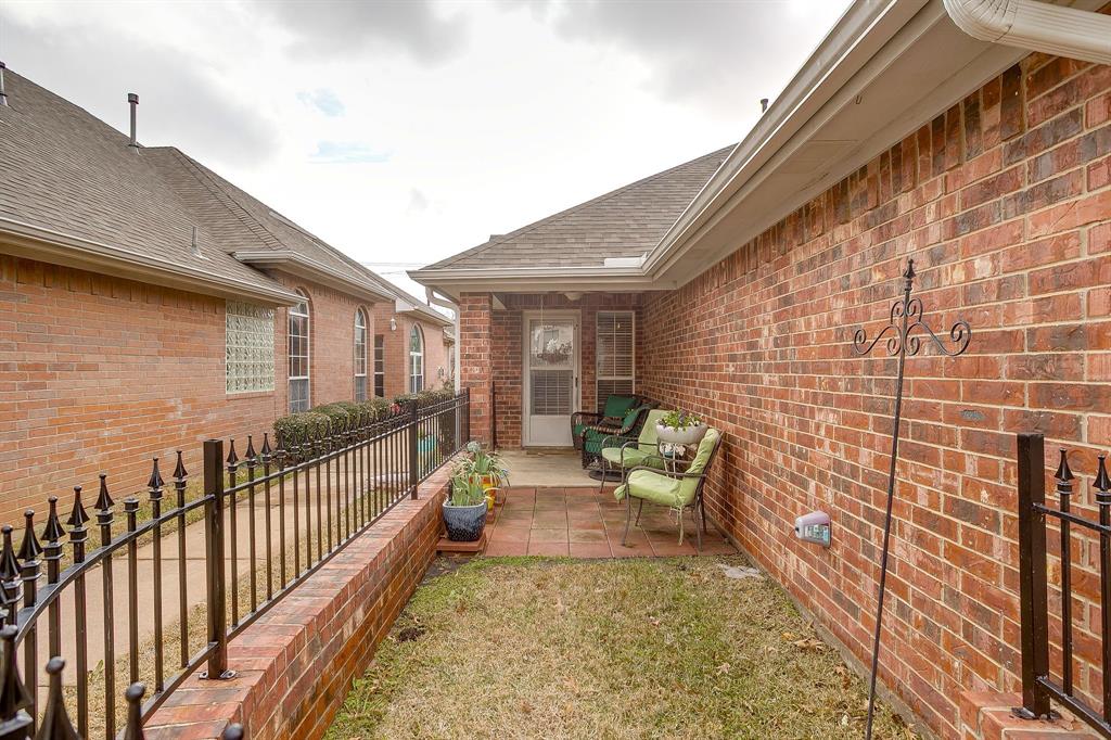 2311 Ragland Road Mansfield, TX 76063 - Photo 32 of 34