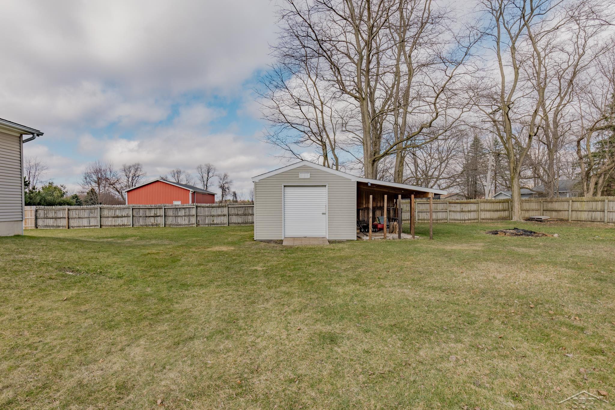 12955 East Burt Road Birch Run, MI 48415 - Photo 6 of 27