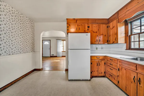 $282,500 | 919 Logan Street, Salem, VA 24153