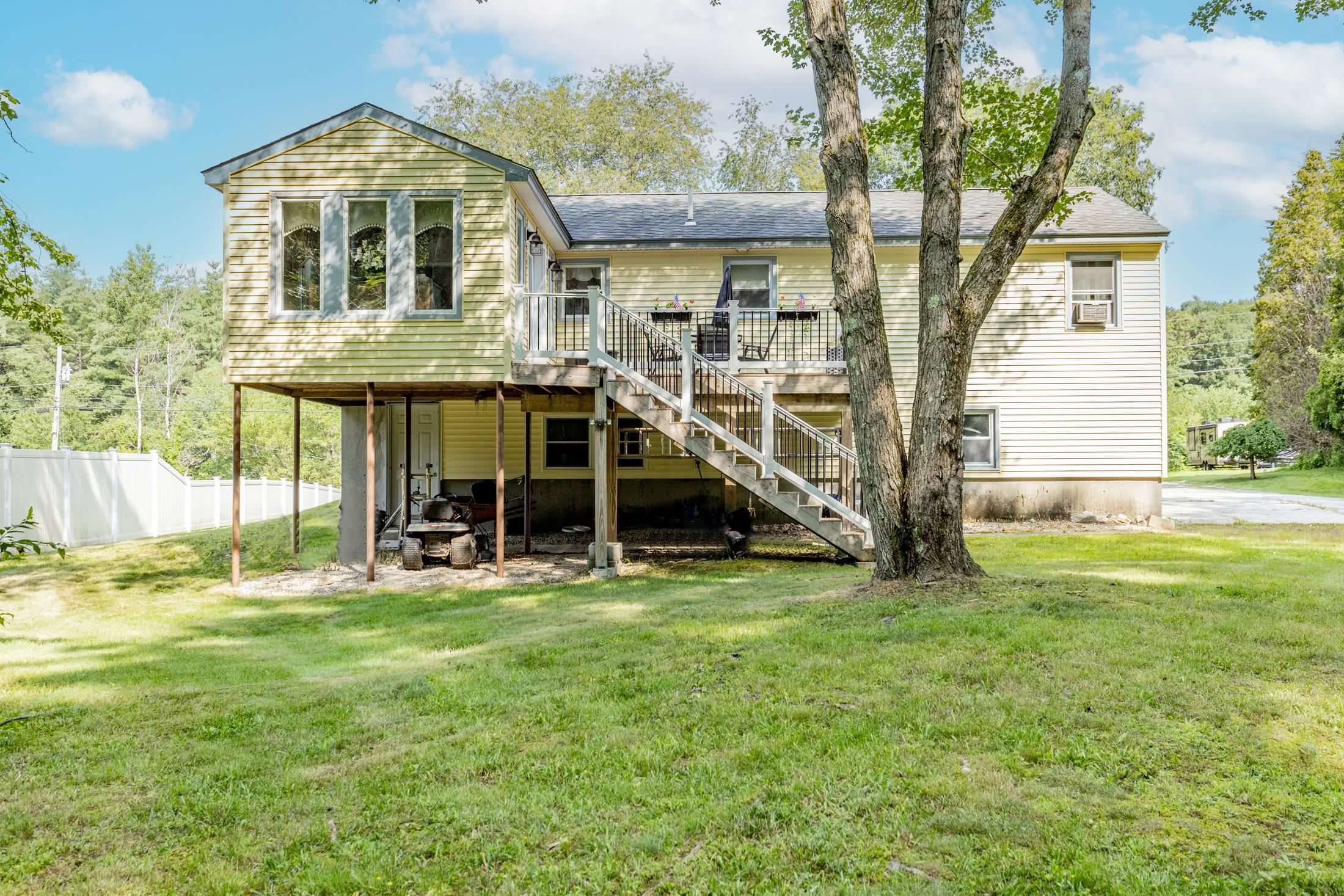 36 Berry Road Derry, NH 03038 - Photo 25 of 26
