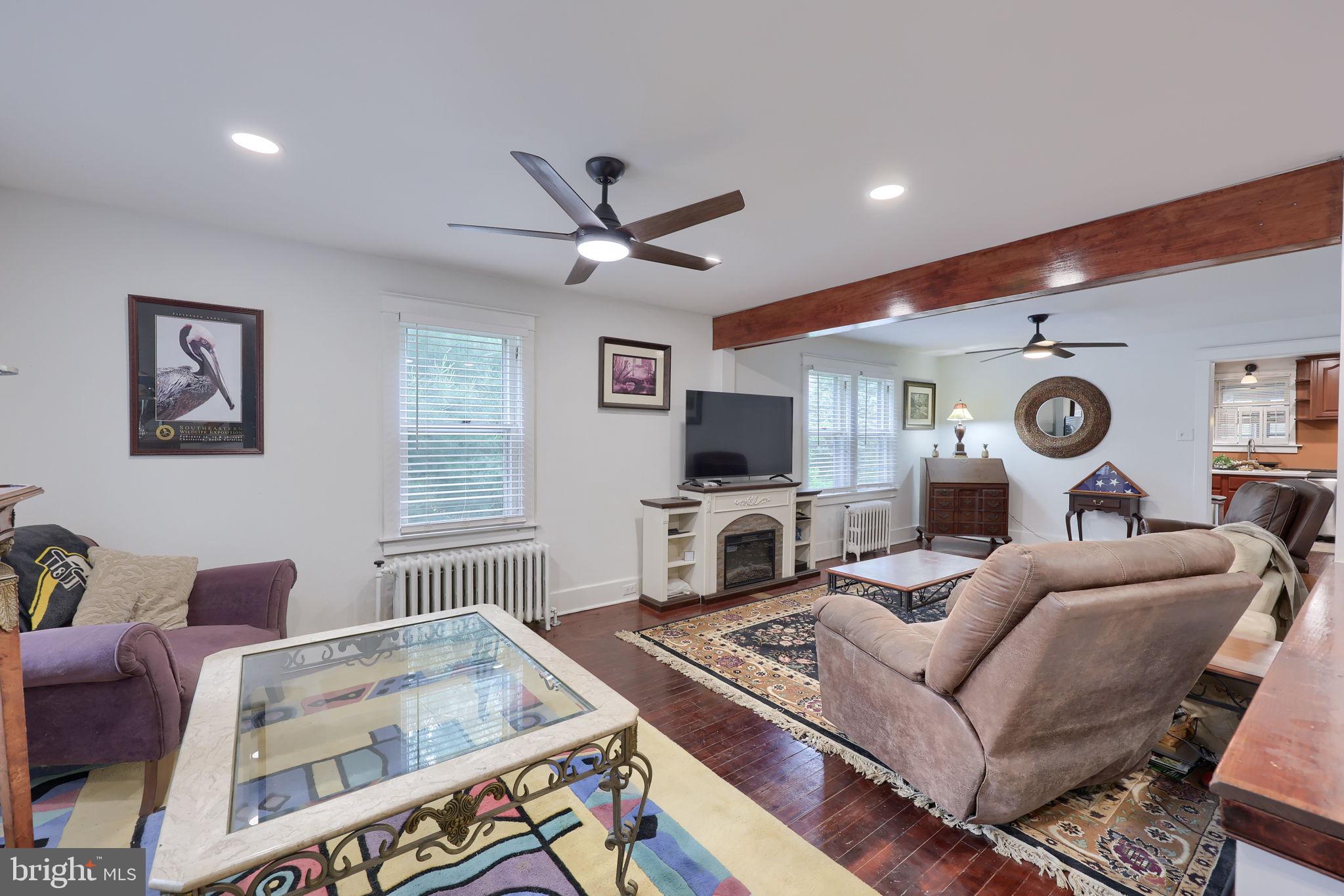 1759 Eden Road Lancaster, PA 17601 - Photo 4 of 37