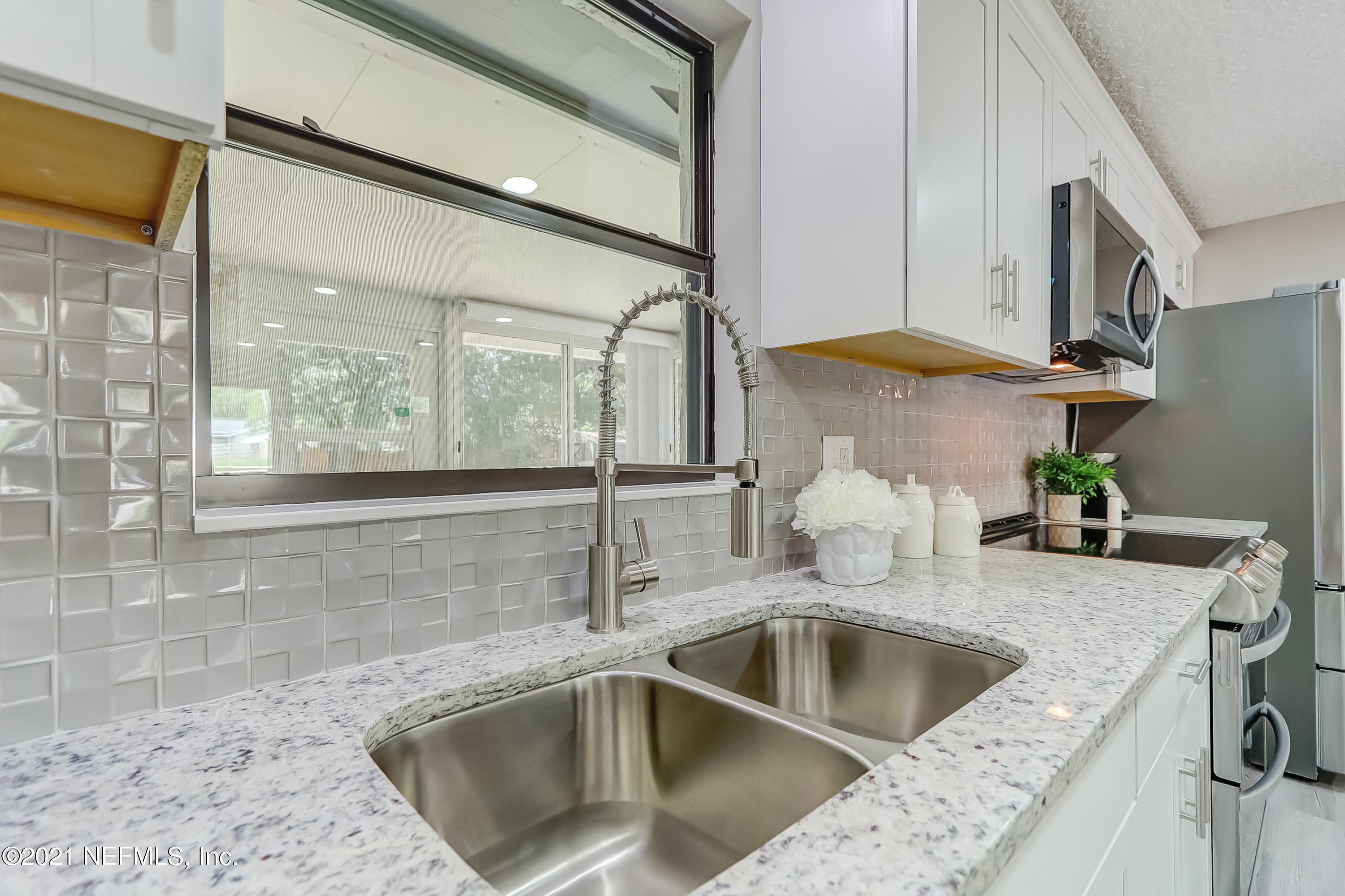 13008 Chameleon Drive Jacksonville, FL 32223 - Photo 18 of 29 Rave Home Staging Jacksonville (7)