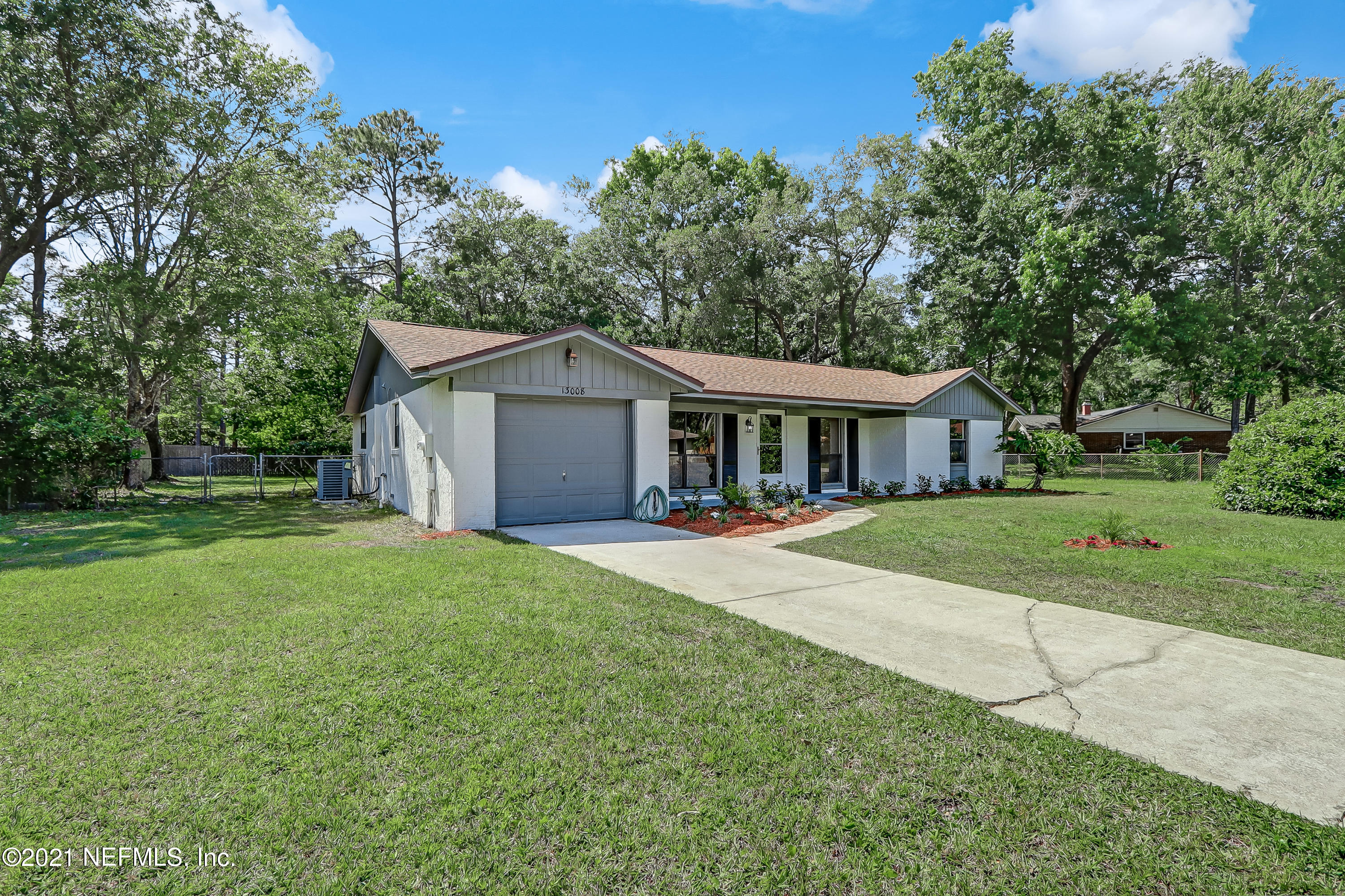 13008 Chameleon Drive Jacksonville, FL 32223 - Photo 2 of 29 Rave Home Staging Jacksonville (27)