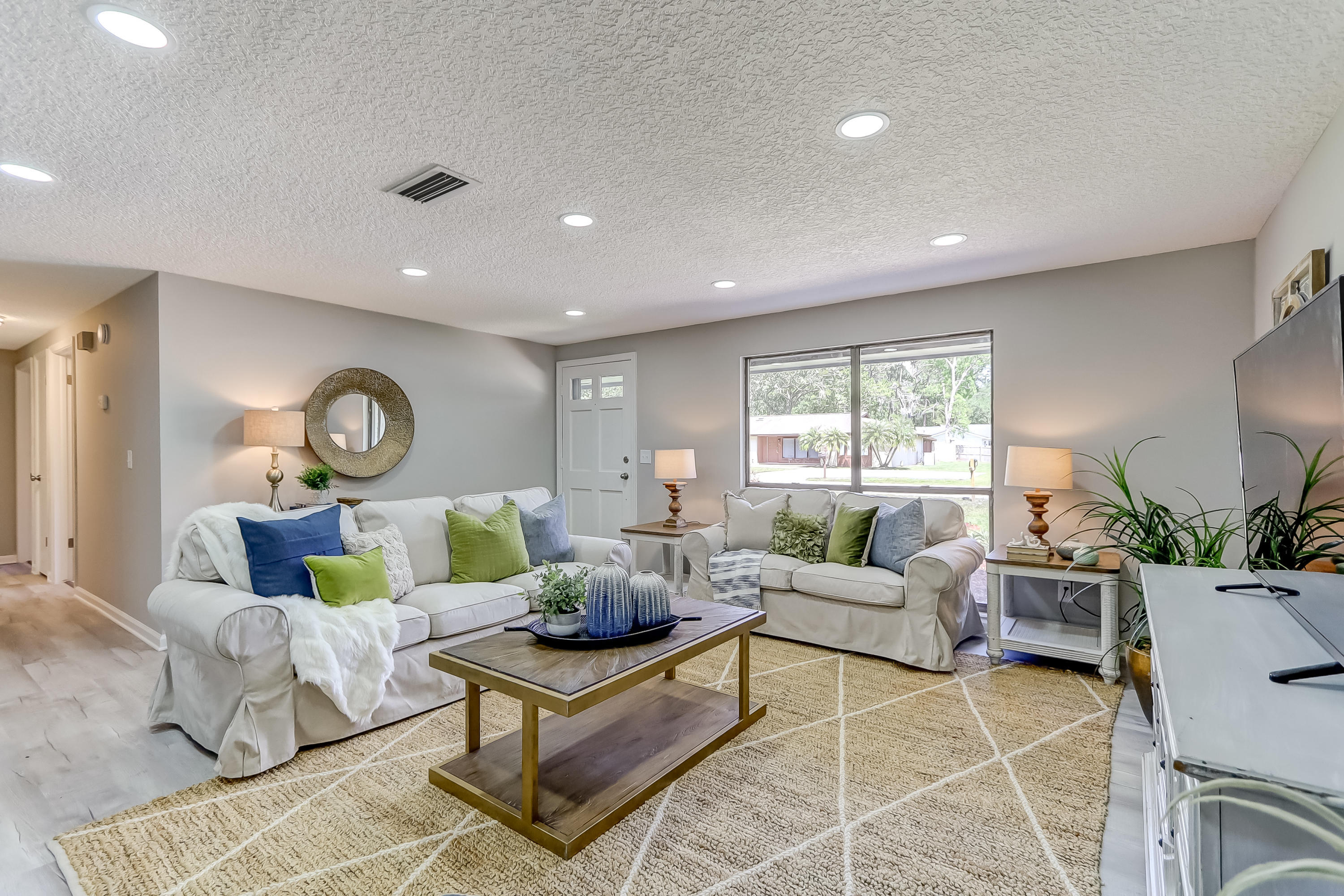 13008 Chameleon Drive Jacksonville, FL 32223 - Photo 22 of 29 Rave Home Staging Jacksonville (4)