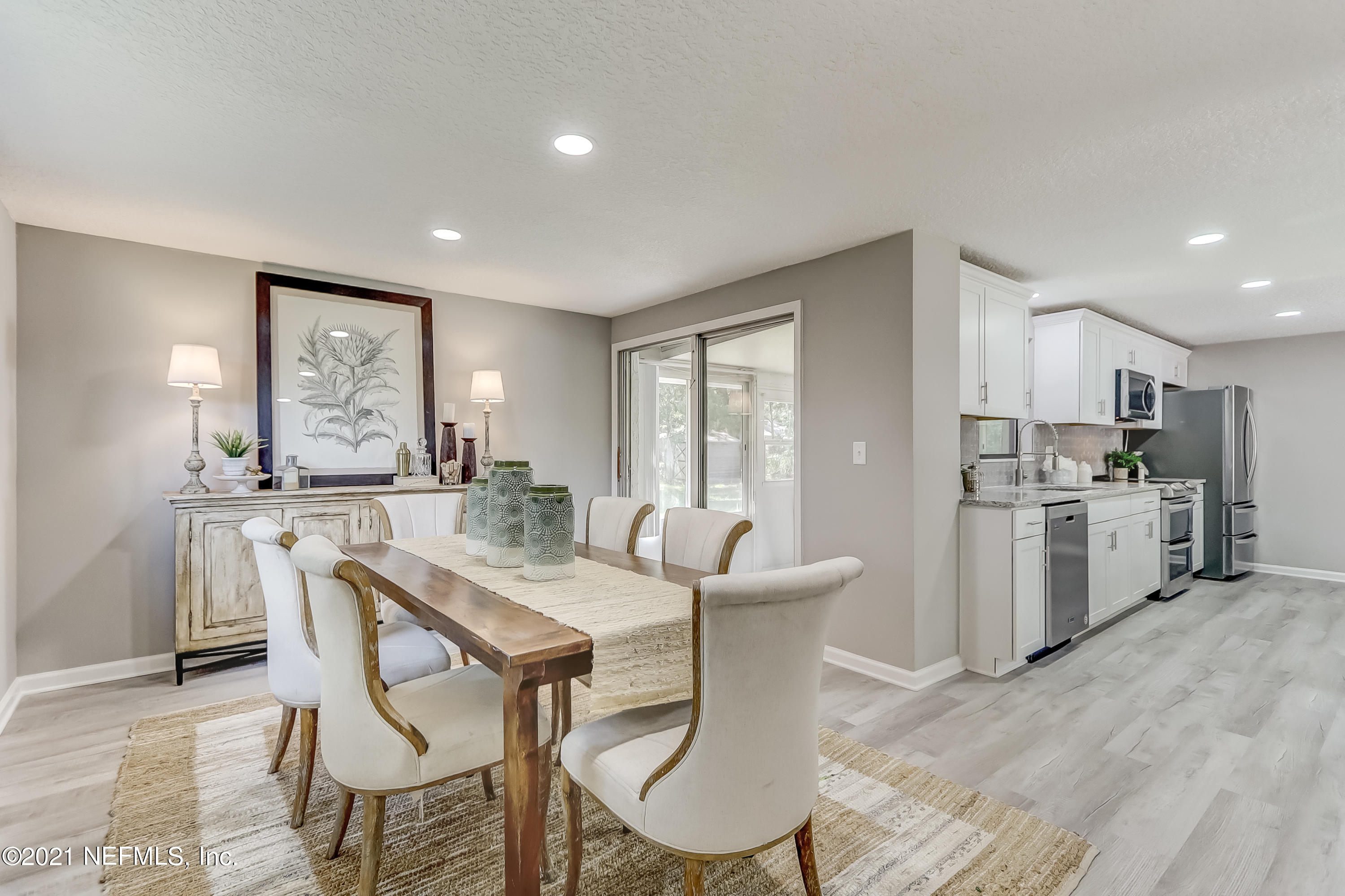 13008 Chameleon Drive Jacksonville, FL 32223 - Photo 4 of 29 Rave Home Staging Jacksonville (20)