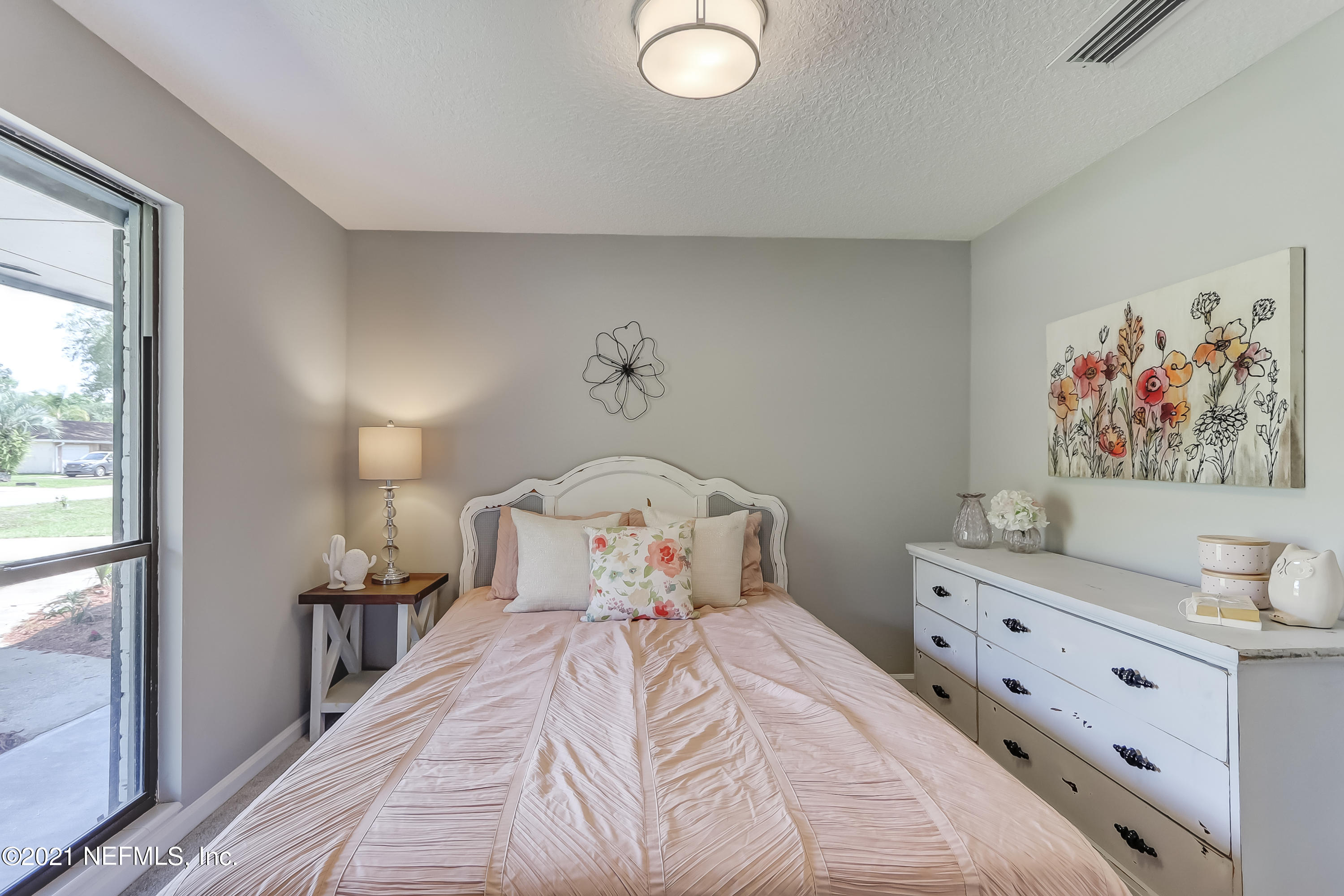 13008 Chameleon Drive Jacksonville, FL 32223 - Photo 9 of 29 Rave Home Staging Jacksonville (13)