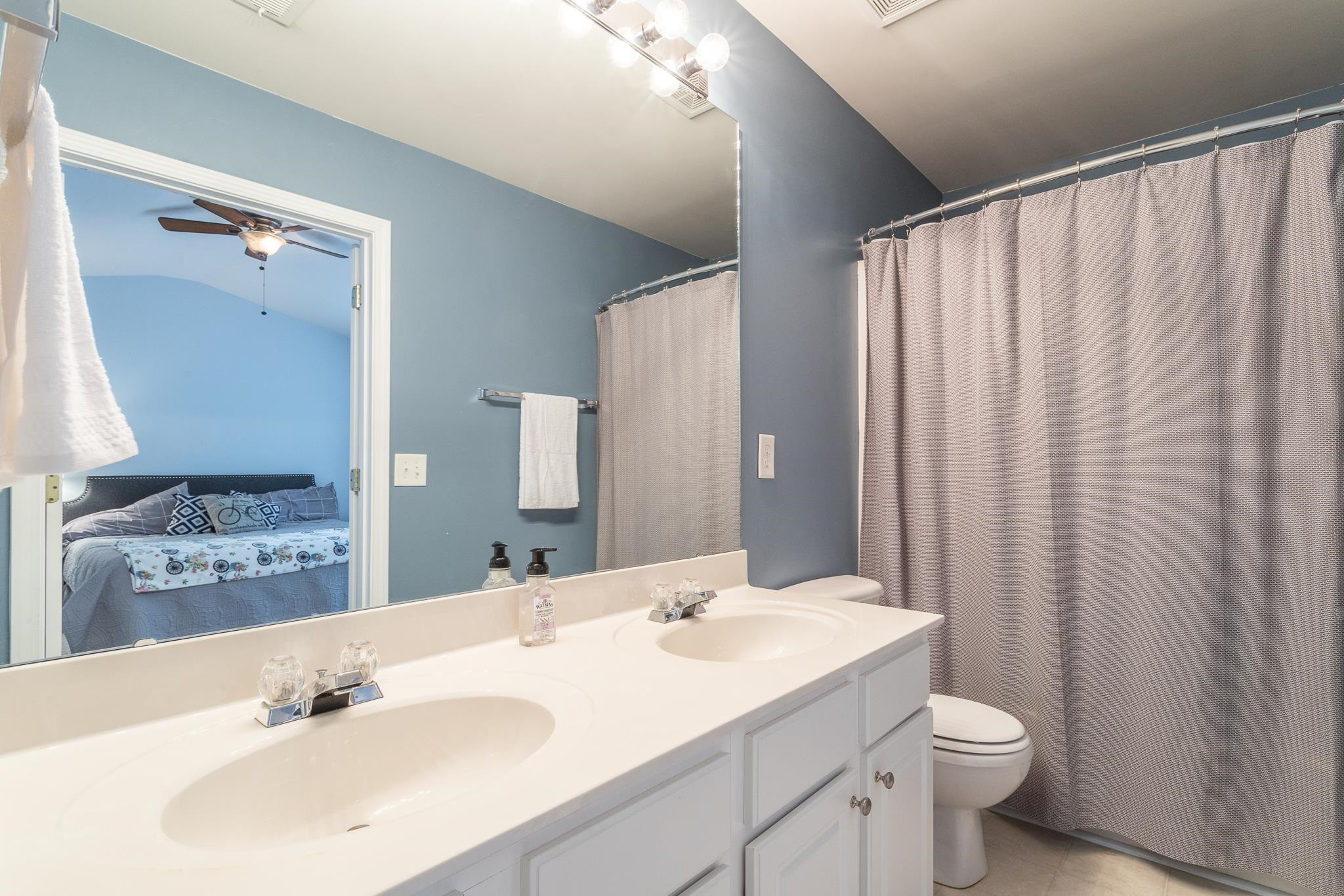 7214 Galon Glen Road Raleigh, NC 27613 - Photo 22 of 25 Primary Bathroom/Dual Sinks
