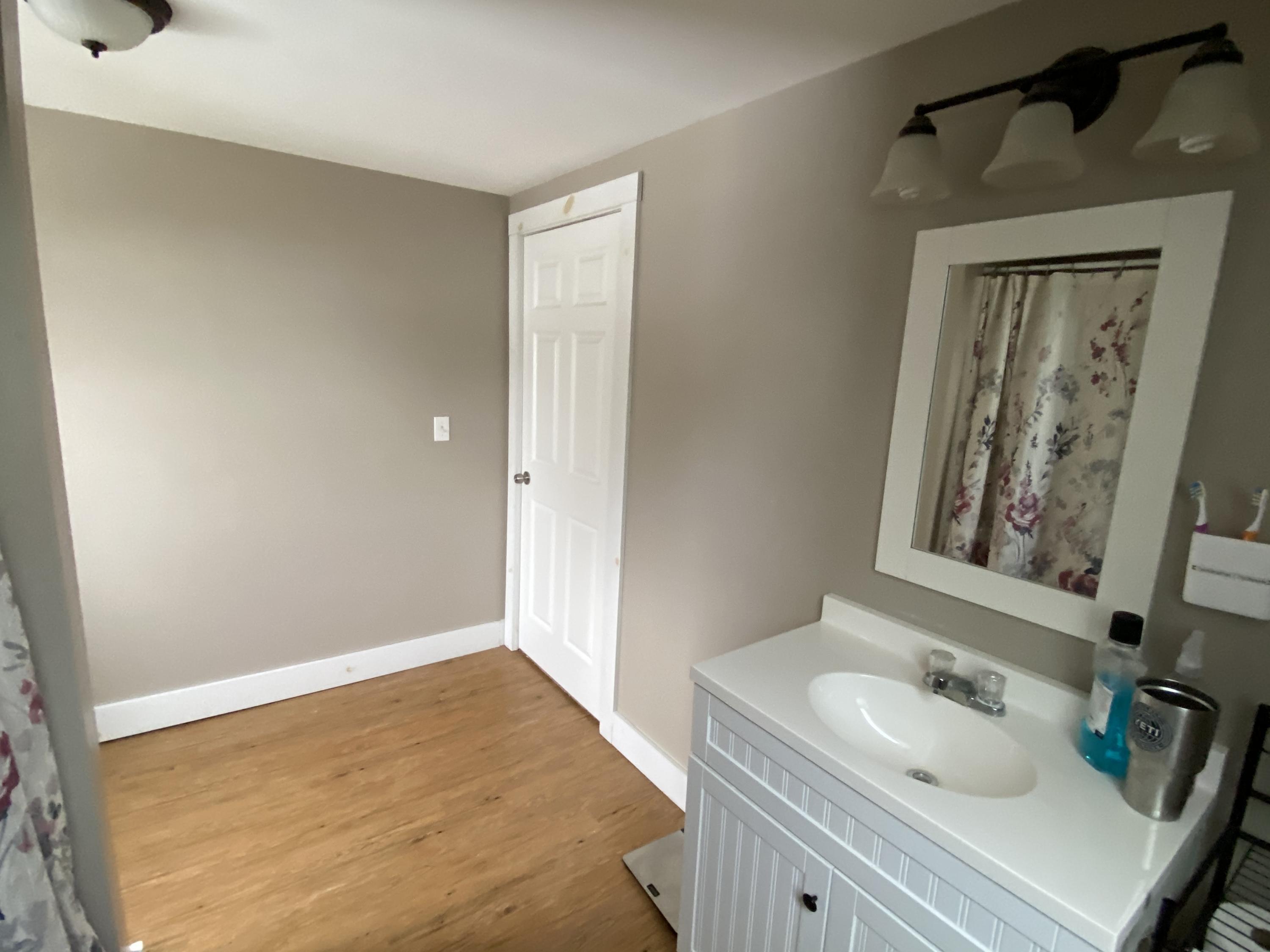 904 Banton Road Palermo, ME 04354 - Photo 27 of 34 27 Second Floor Bathroom
