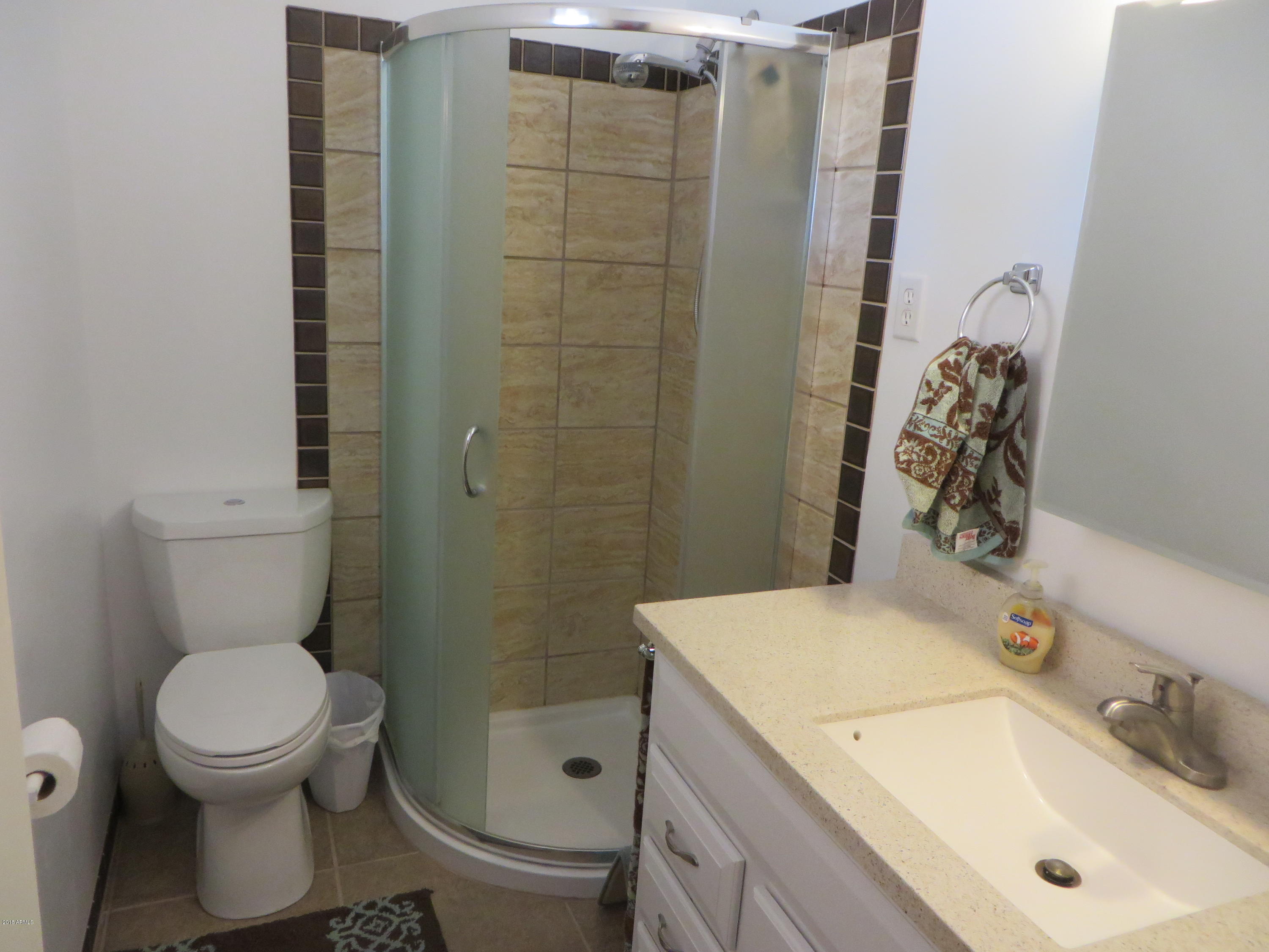 18631 Peeples Valley Road Peeples Valley, AZ 86332 - Photo 23 of 45 Master Bath
