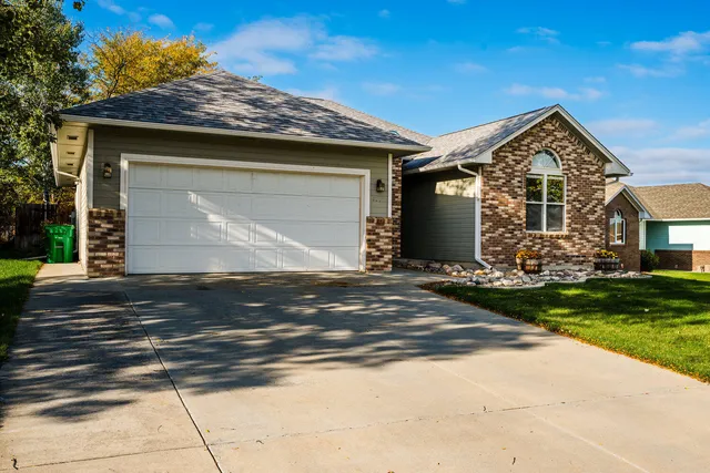 $475,000 | 1745 North Heights Circle, Sheridan, WY 82801