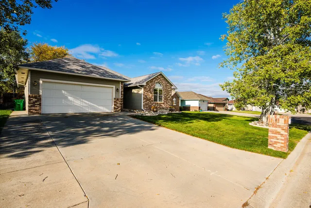 $475,000 | 1745 North Heights Circle, Sheridan, WY 82801