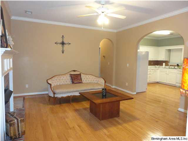 1657 Deer Valley Road Birmingham, AL 35226 - Photo 3 of 20