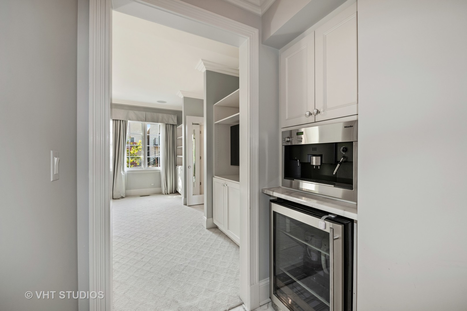 3826 North Wayne Avenue Chicago, IL 60613 - Photo 22 of 50