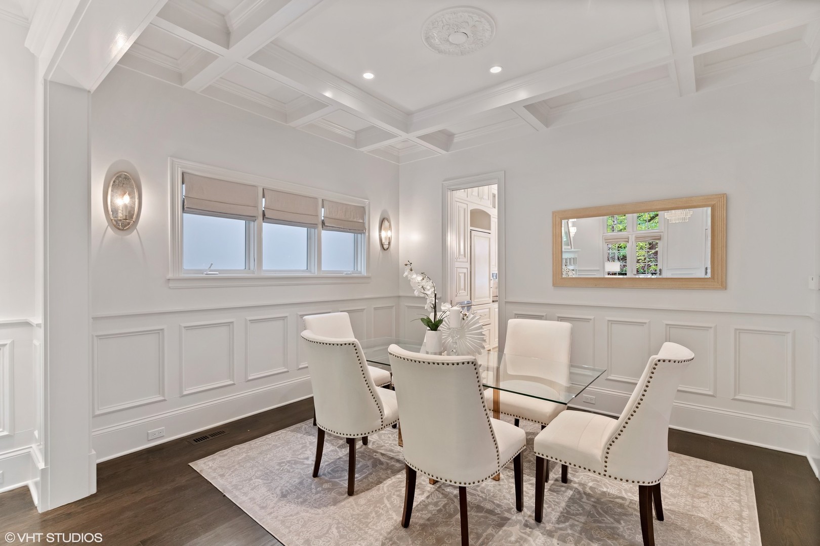 3826 North Wayne Avenue Chicago, IL 60613 - Photo 7 of 50