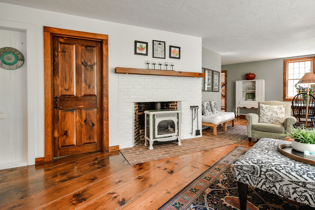 77 Bullard Road Princeton, MA 01541 - Photo 12 of 28