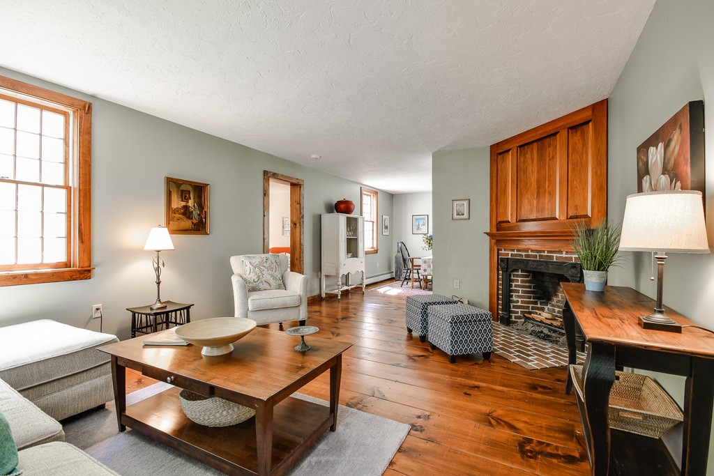 77 Bullard Road Princeton, MA 01541 - Photo 4 of 28