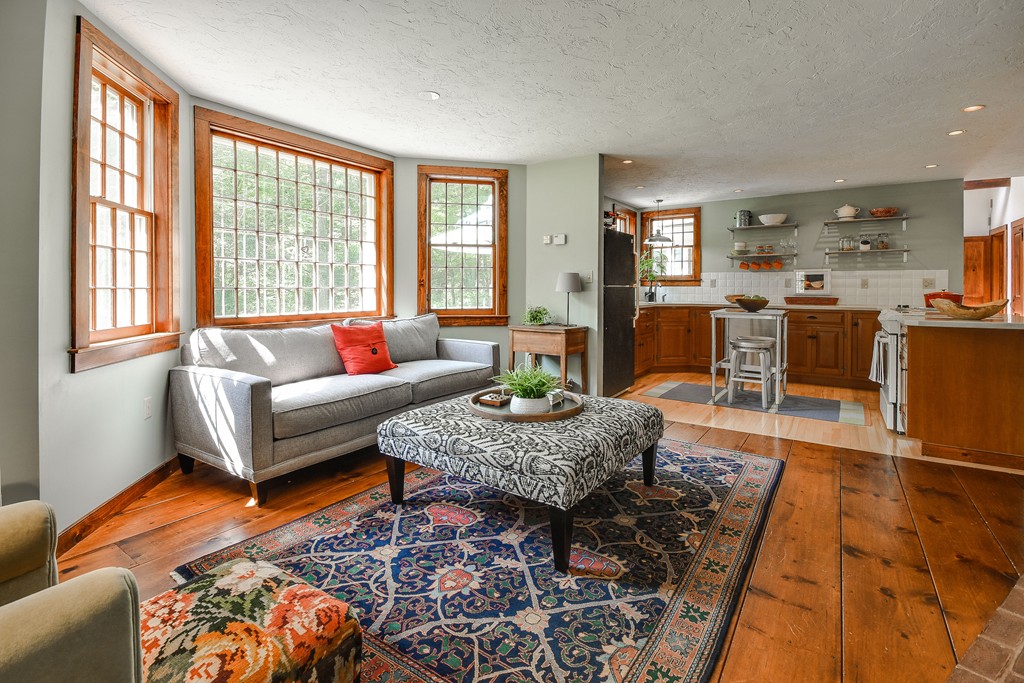 77 Bullard Road Princeton, MA 01541 - Photo 10 of 28