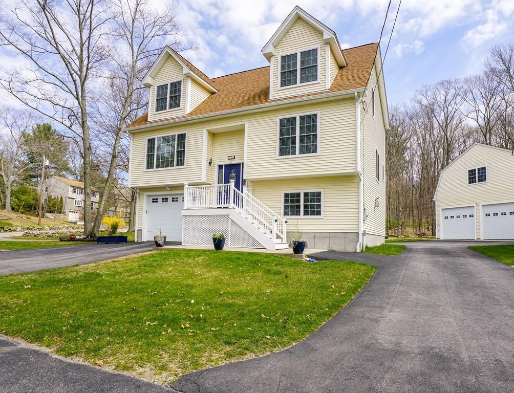 2 A Lakeview Road Webster, MA 01570 - Photo 3 of 38