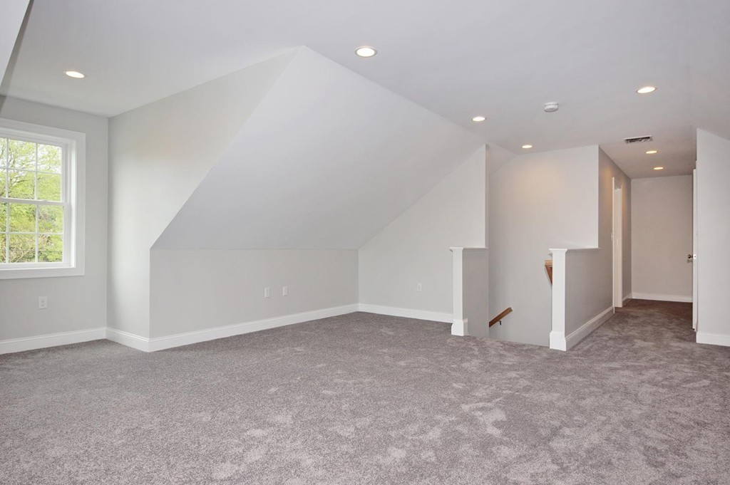 35 Cutter Hill Road, Unit 35 Arlington, MA 02474 - Photo 24 of 25 Gallery Image 24