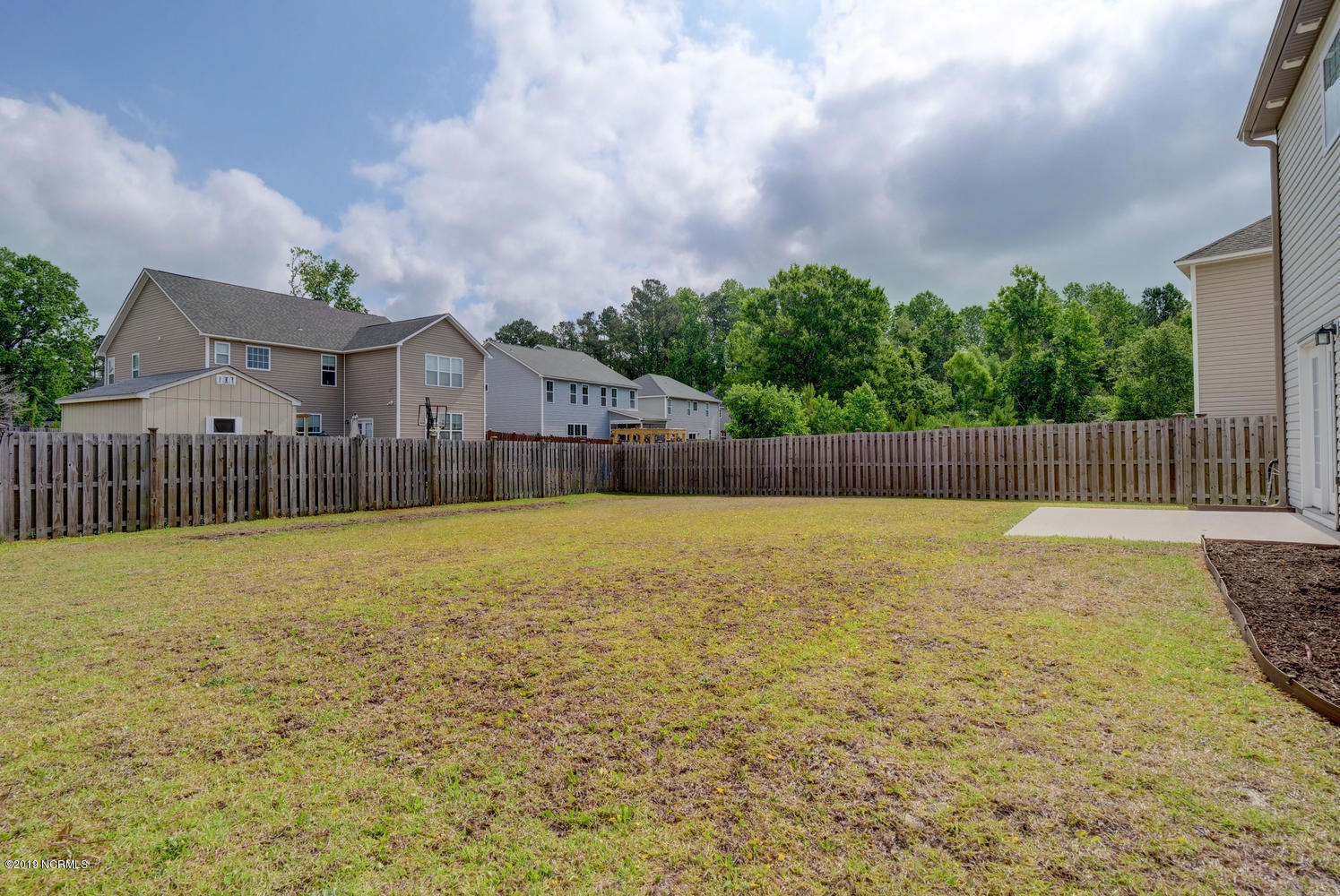 1513 Stones Edge Loop Road Wilmington, NC 28405 - Photo 27 of 38 1513 Stones Edge Loop Rd-large-029-8-P27