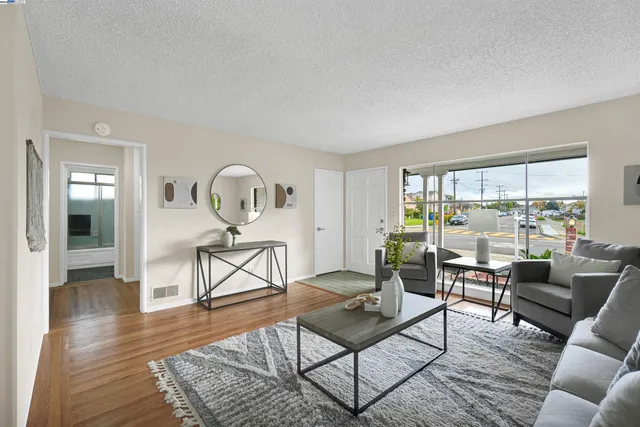 $825,000 | 905 Longwood Avenue, Hayward, CA 94541