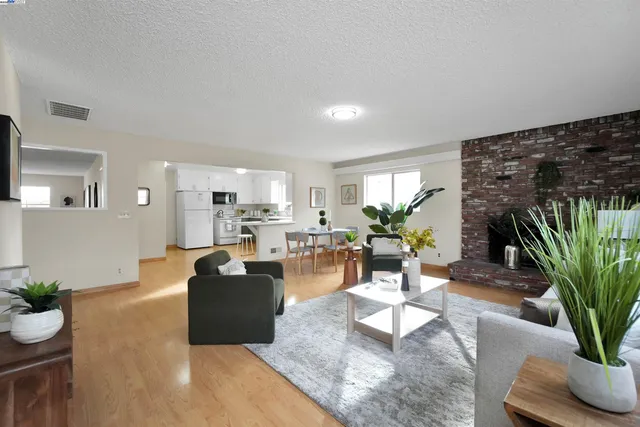 $825,000 | 905 Longwood Avenue, Hayward, CA 94541