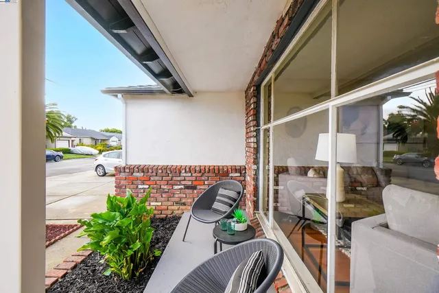 $825,000 | 905 Longwood Avenue, Hayward, CA 94541