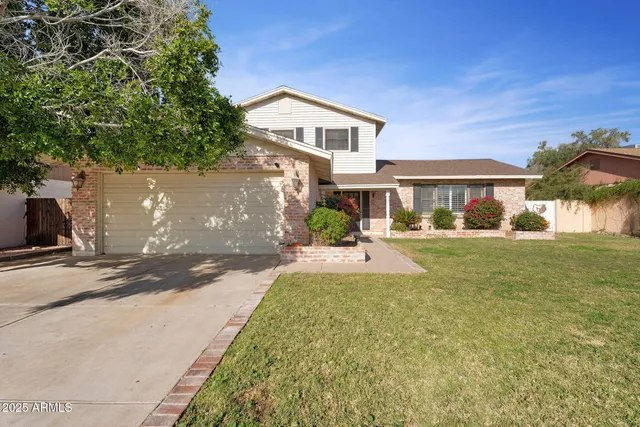 $2,900 | 2542 West Nopal Avenue, Mesa, AZ 85202