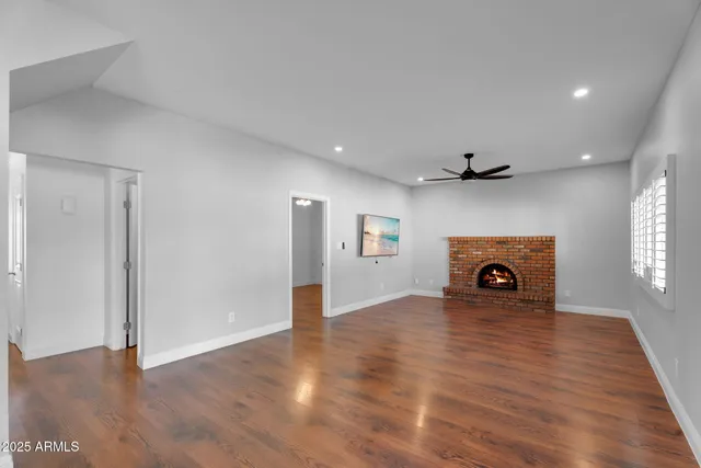 $2,900 | 2542 West Nopal Avenue, Mesa, AZ 85202