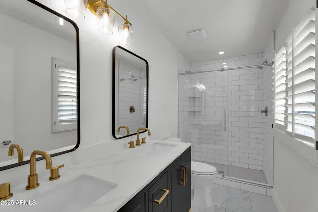 $2,900 | 2542 West Nopal Avenue, Mesa, AZ 85202