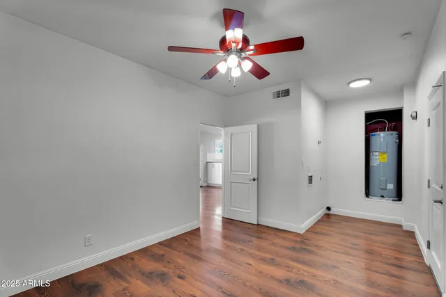 $2,900 | 2542 West Nopal Avenue, Mesa, AZ 85202