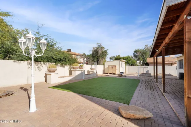 $2,900 | 2542 West Nopal Avenue, Mesa, AZ 85202