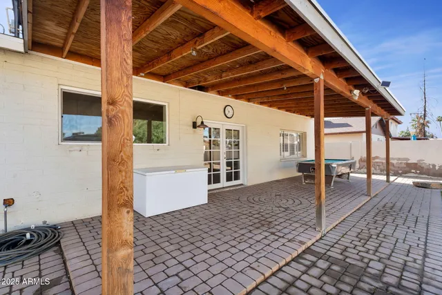 $2,900 | 2542 West Nopal Avenue, Mesa, AZ 85202