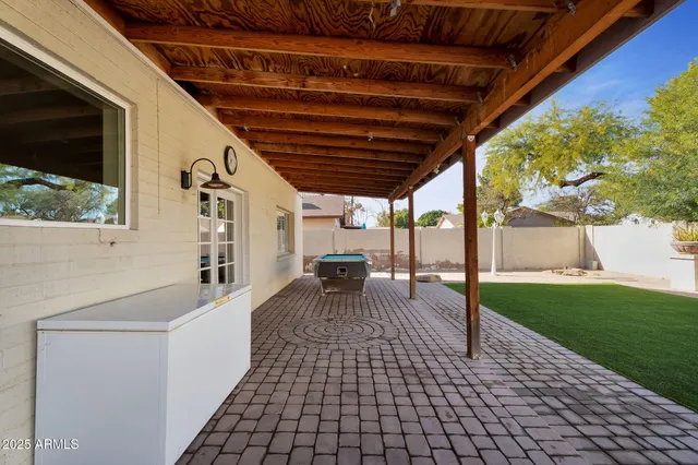 $2,900 | 2542 West Nopal Avenue, Mesa, AZ 85202