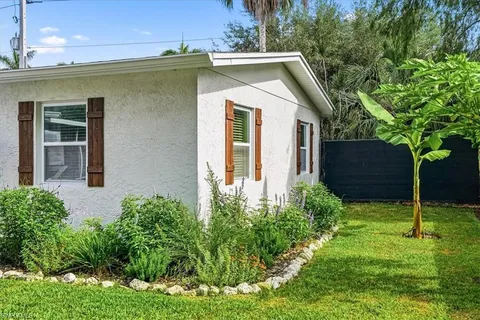$515,000 | 3880 Estey Avenue, Naples, FL 34104