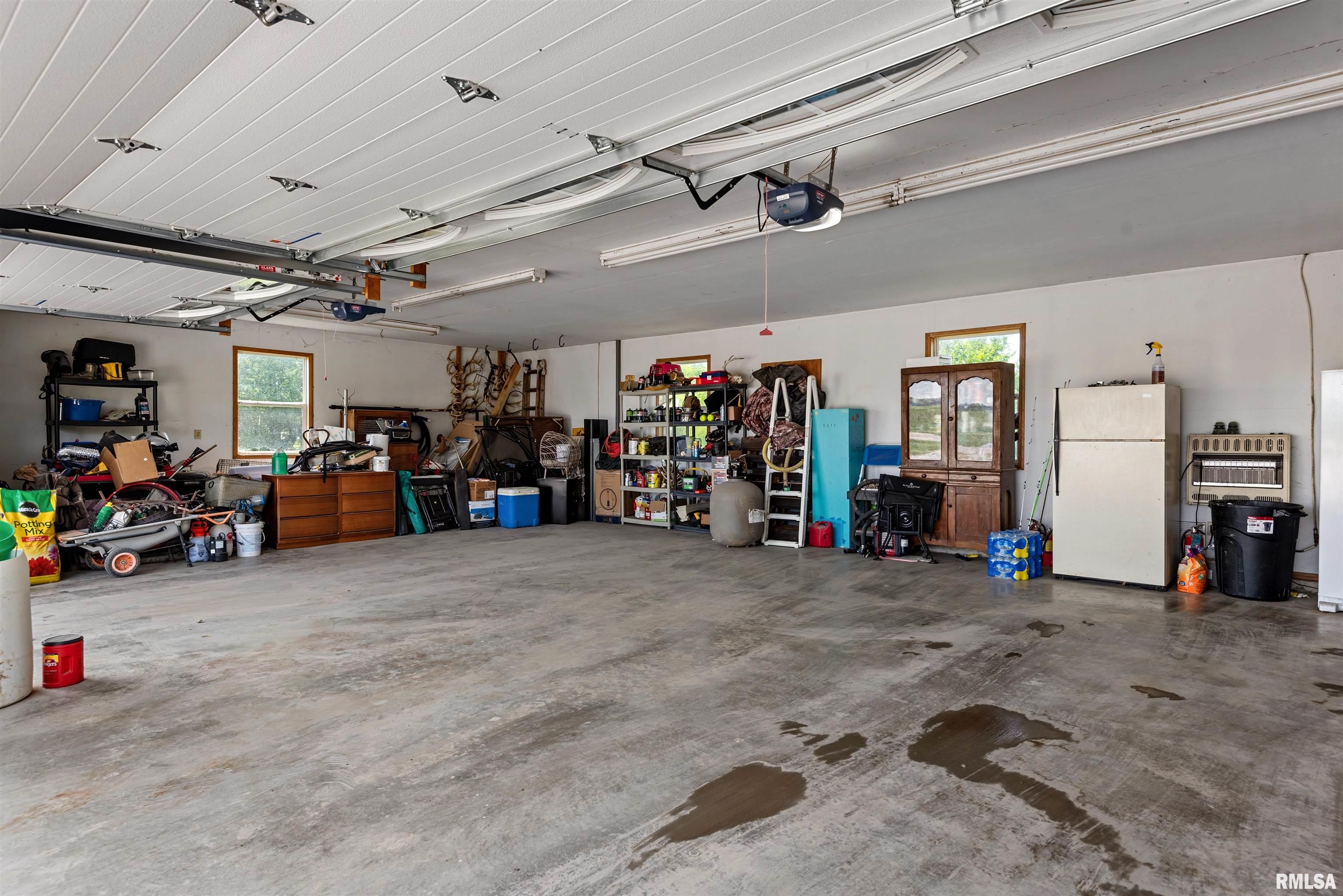 19619 Kirkland Road Carlinville, IL 62626 - Photo 65 of 65