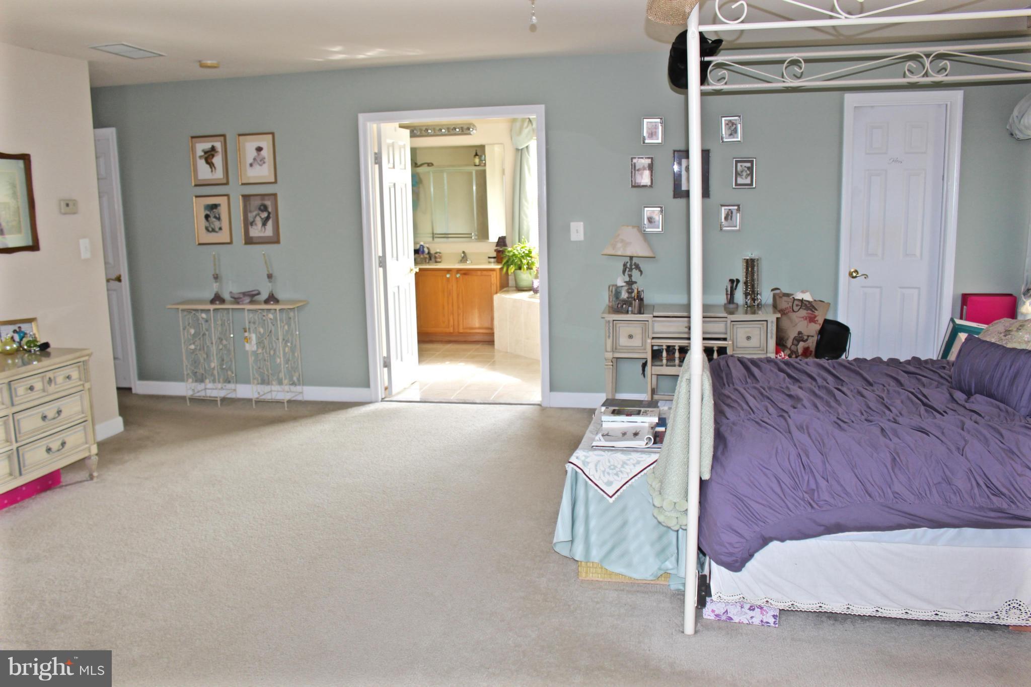 3380 Evans Road Huntingtown, MD 20639 - Photo 17 of 30 Bedroom (Master)