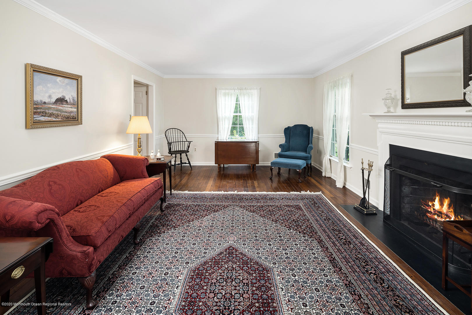 243 Province Line Road Allentown, NJ 08501 - Photo 6 of 24 Living Room