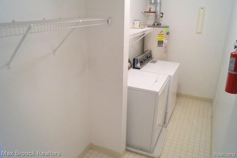 30414 Orchard Lake Road, Unit 7 Farmington, MI 48334 - Photo 13 of 22