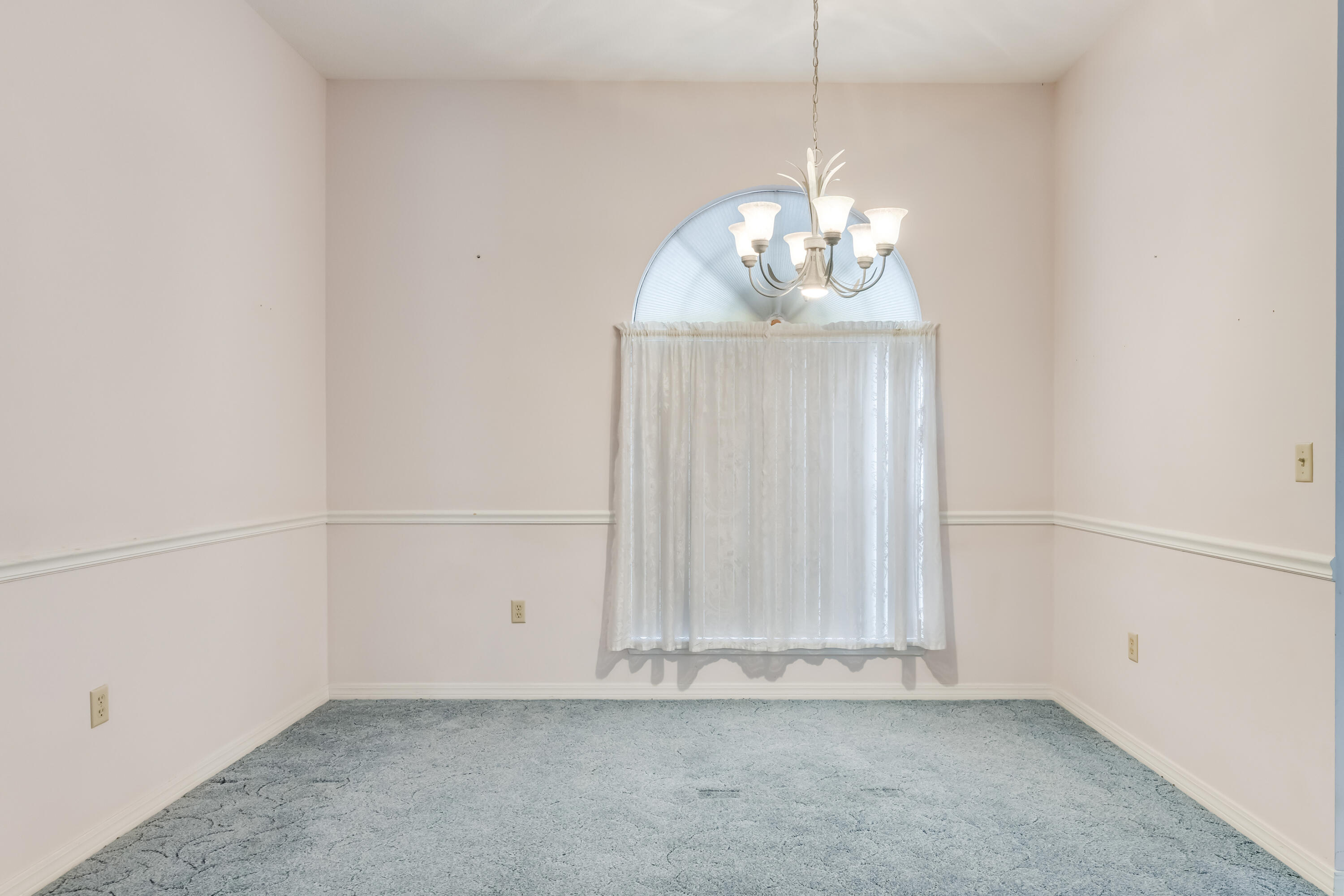 5965 Oak Hill Road Crestview, FL 32536 - Photo 8 of 44 a view of an empty room with a window