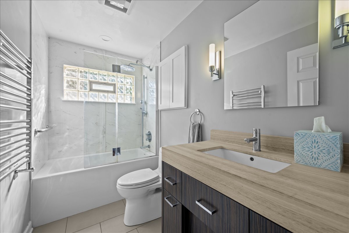 677 Timber Hill Road Deerfield, IL 60015 - Photo 12 of 19