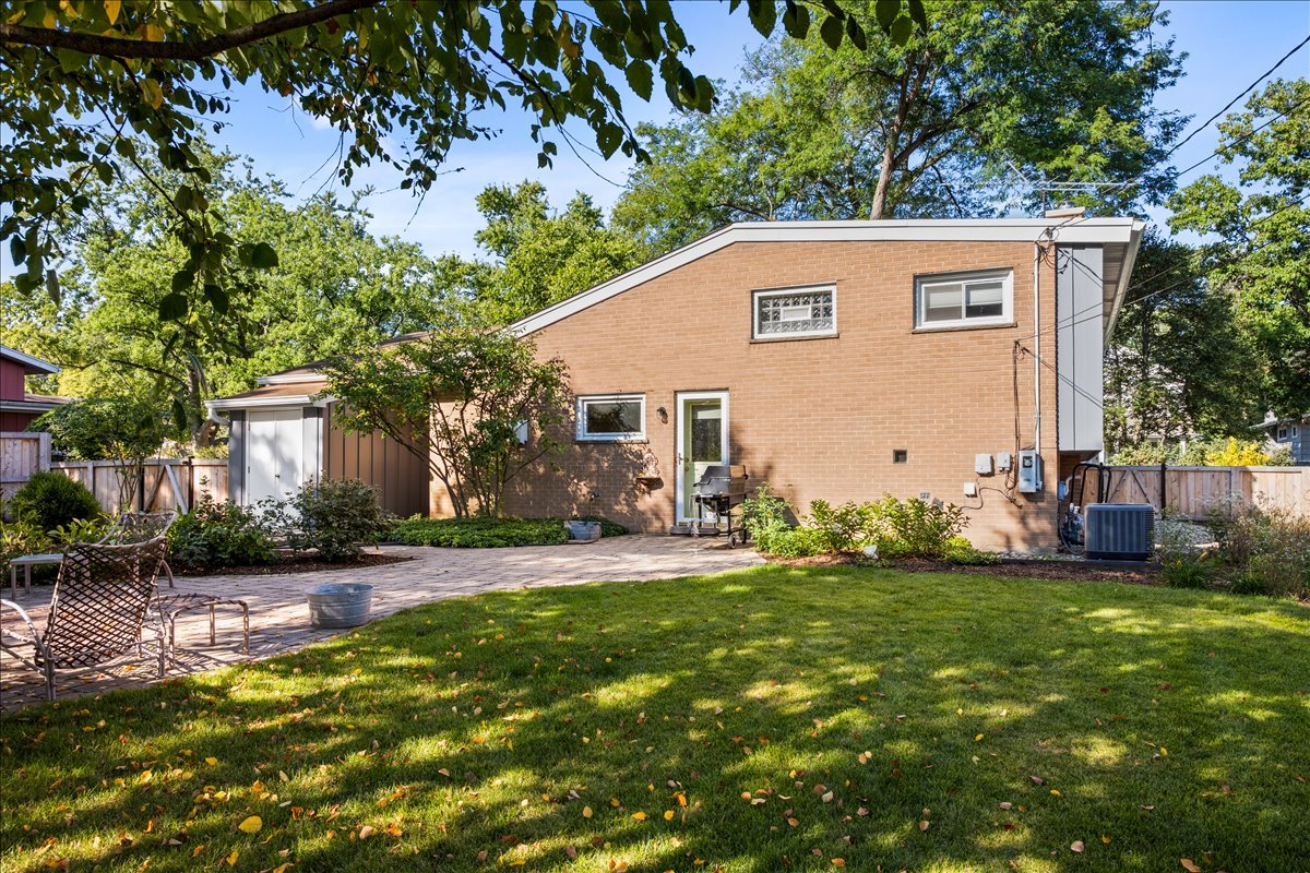 677 Timber Hill Road Deerfield, IL 60015 - Photo 19 of 19