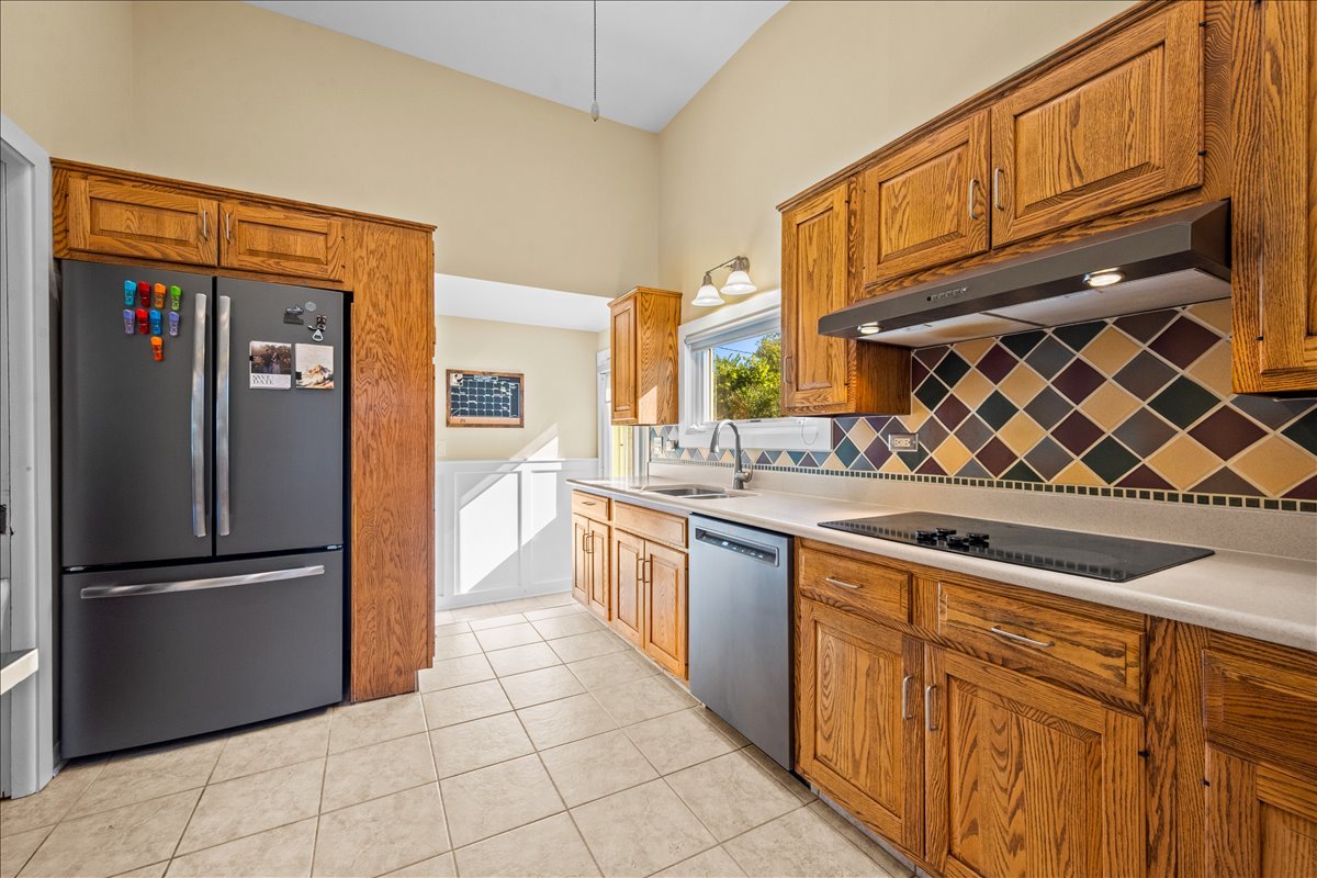 677 Timber Hill Road Deerfield, IL 60015 - Photo 8 of 19