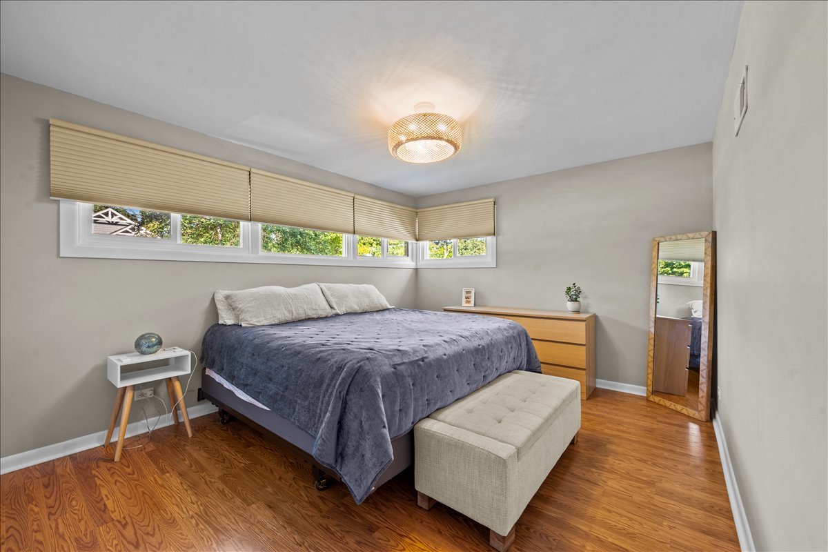 677 Timber Hill Road Deerfield, IL 60015 - Photo 9 of 19