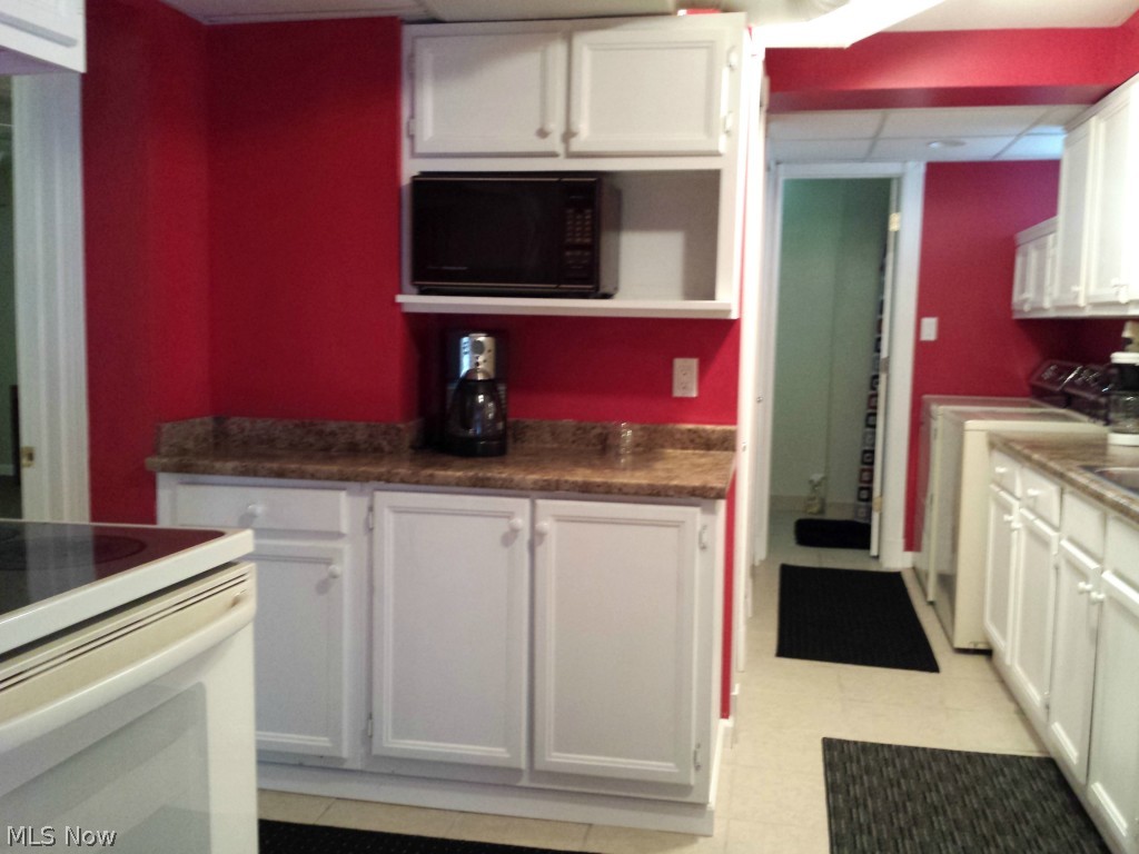 35900 Solon Road Solon, OH 44139 - Photo 19 of 24 Basement kitchen
