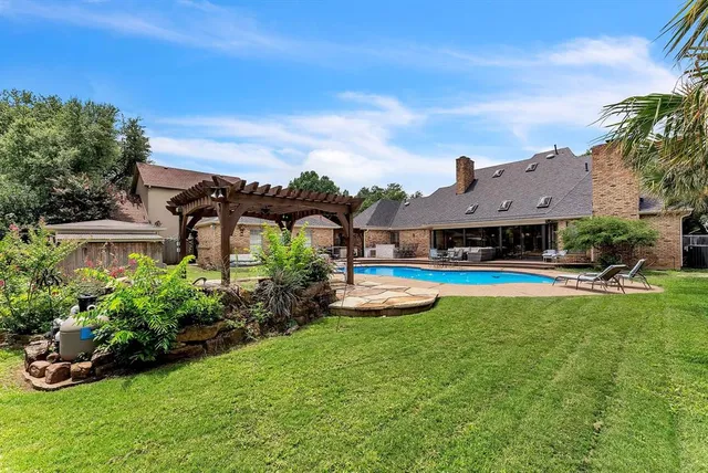 $696,000 | 6 Heritage Court, Grand Prairie, TX 75050