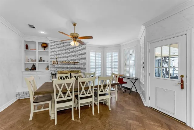 $696,000 | 6 Heritage Court, Grand Prairie, TX 75050