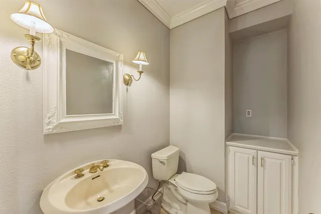 $696,000 | 6 Heritage Court, Grand Prairie, TX 75050