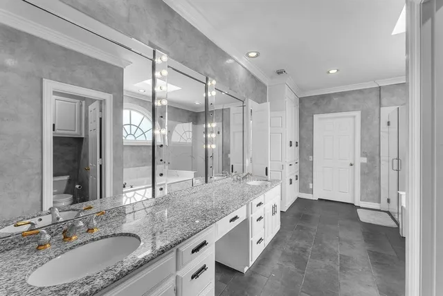 $696,000 | 6 Heritage Court, Grand Prairie, TX 75050